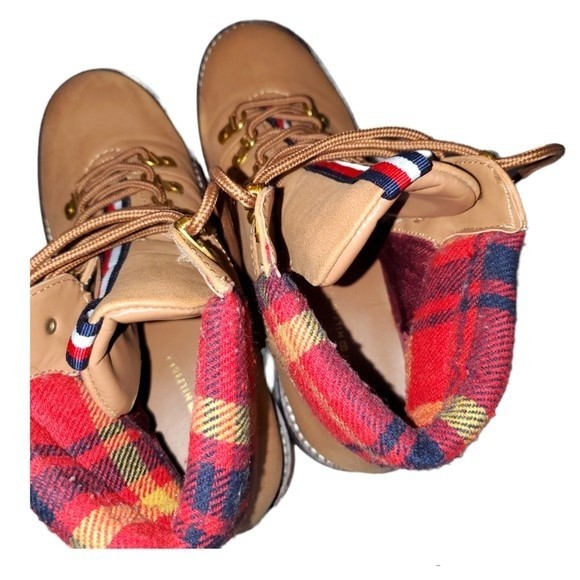 Tommy Hilfiger Twlariti Hiking Combat Boot, Size 6, Brown - Picture 5 of 11